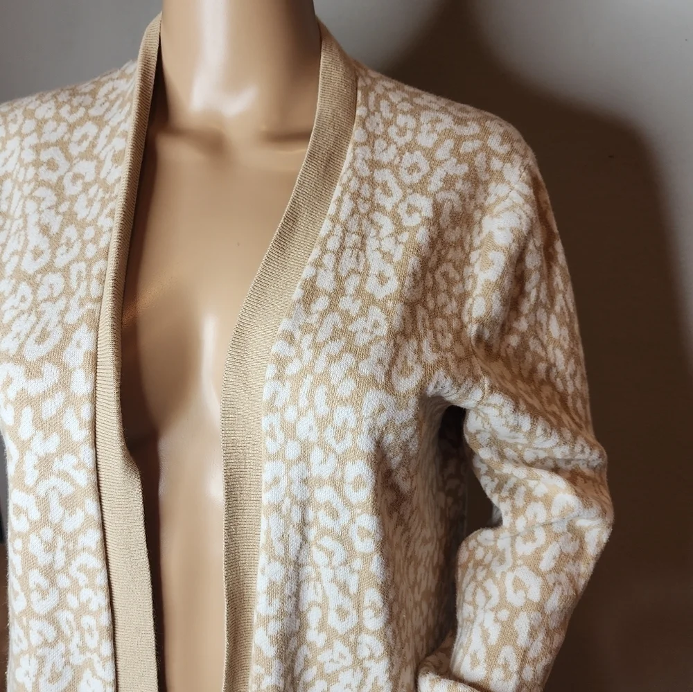 J. CREW Leopard‎ open cardigan sweater. Tan,  cream.  Size small.